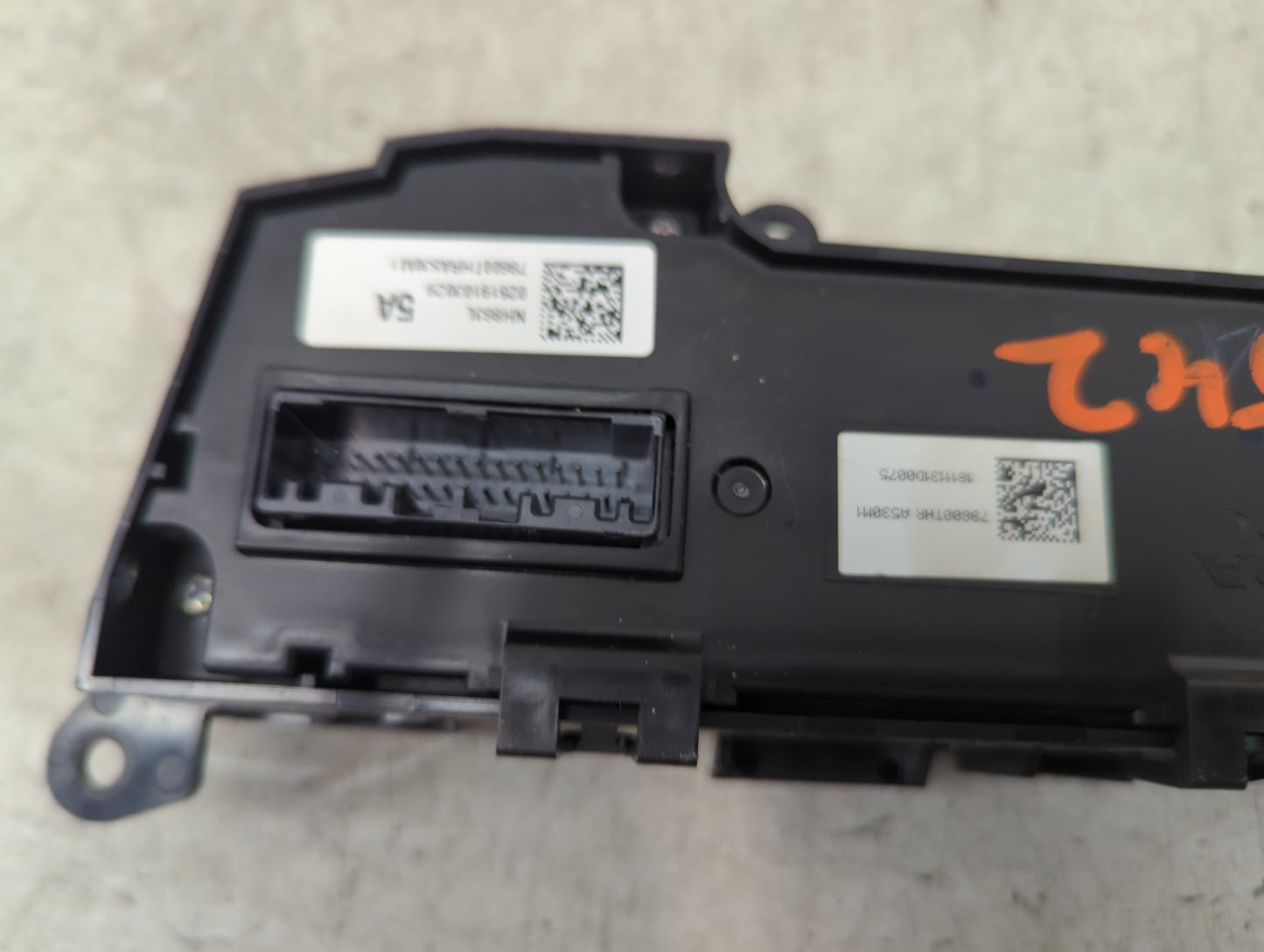 2019 Honda Odyssey Climate Control Module Temperature AC/Heater Replacement P/N:79600THRA530M1 79600THRA530M1 Fits OEM Used 