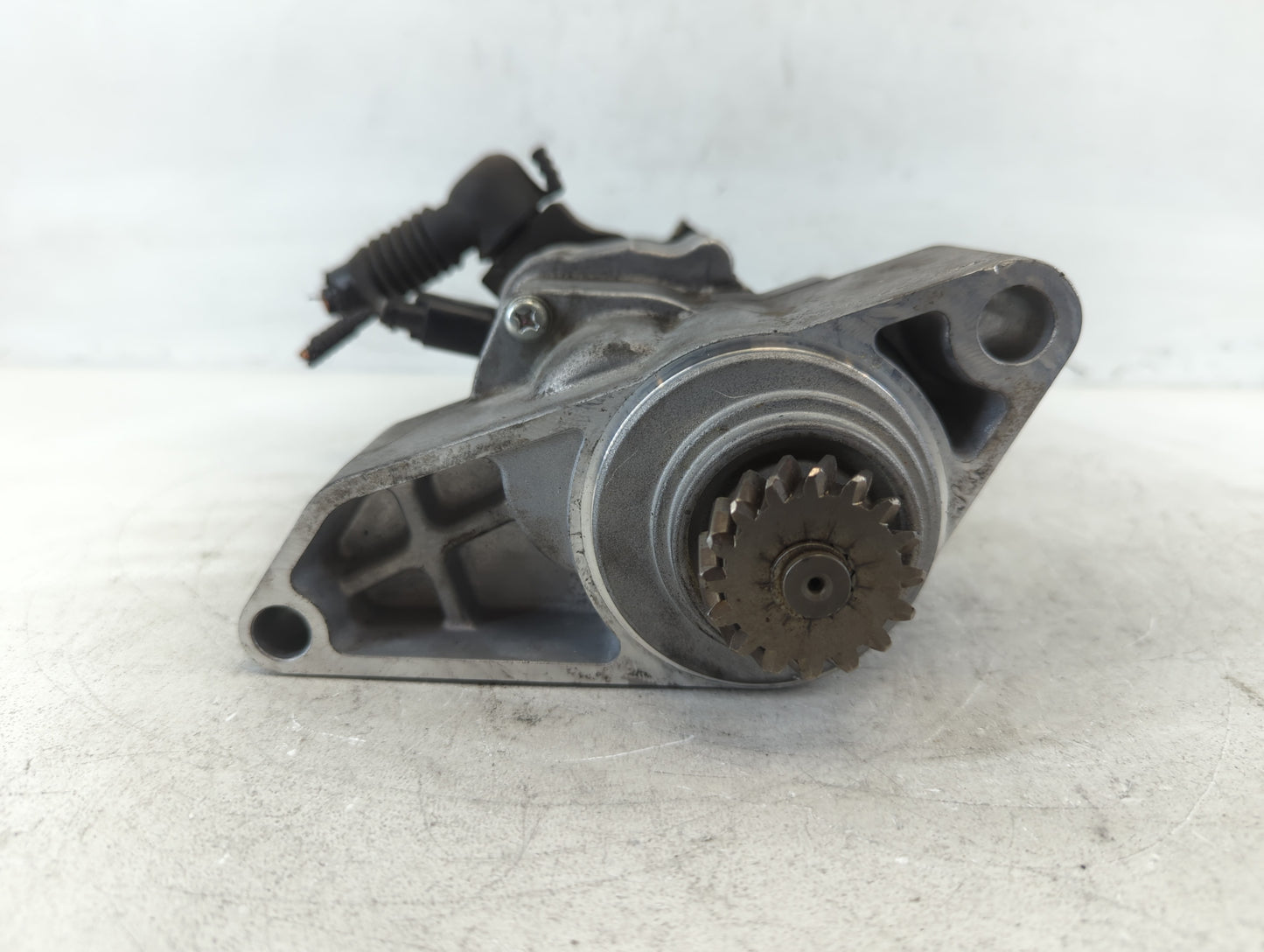 2019 Honda Odyssey Car Starter Motor Solenoid OEM P/N:SM-77002 Fits Fits 2015 2016 2017 2018 2020 2021 2022 OEM Used Auto Pa