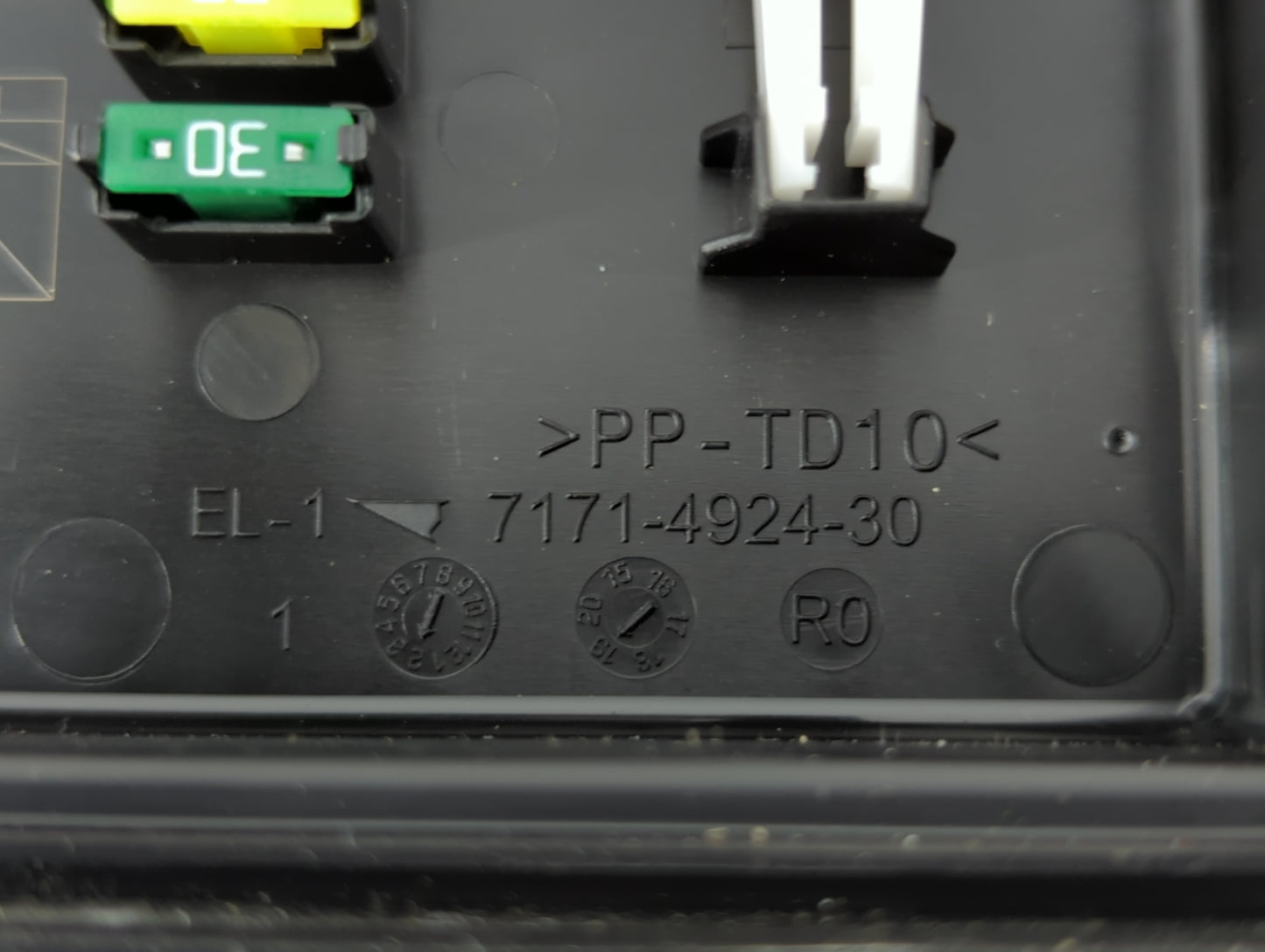 2019 Honda Odyssey Fusebox Fuse Box Panel Relay Module P/N:7171-4924-30 Fits OEM Used Auto Parts - Oemusedautoparts1.com