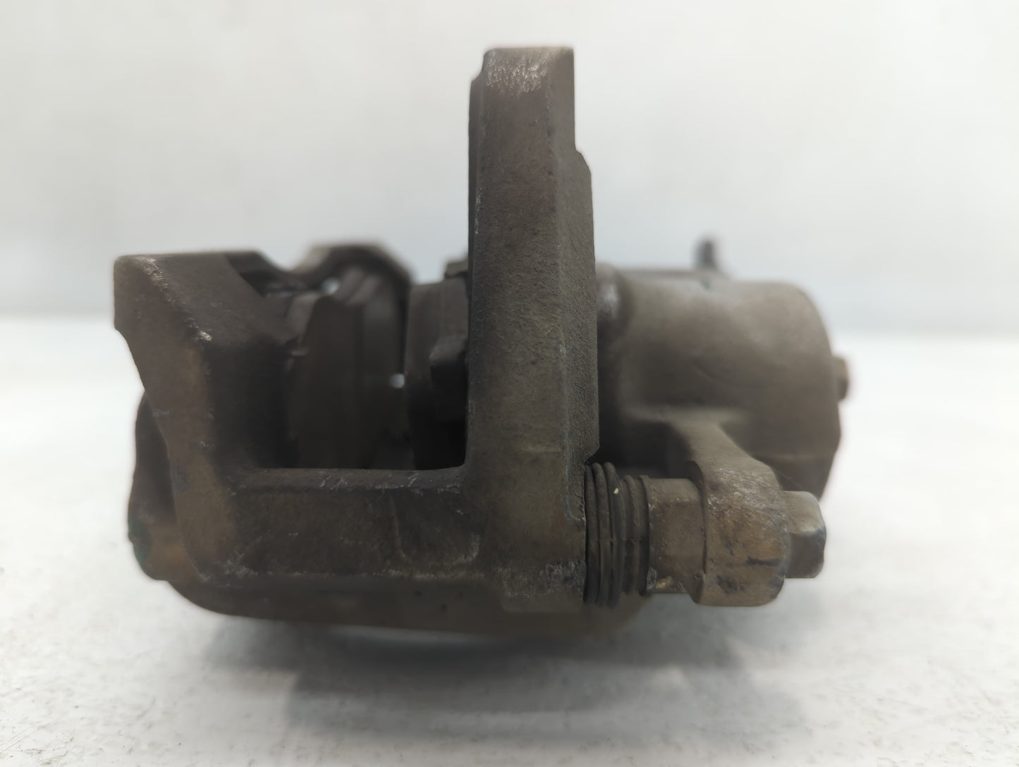 2019 Honda Odyssey Front Driver Left Brake Caliper - Oemusedautoparts1.com