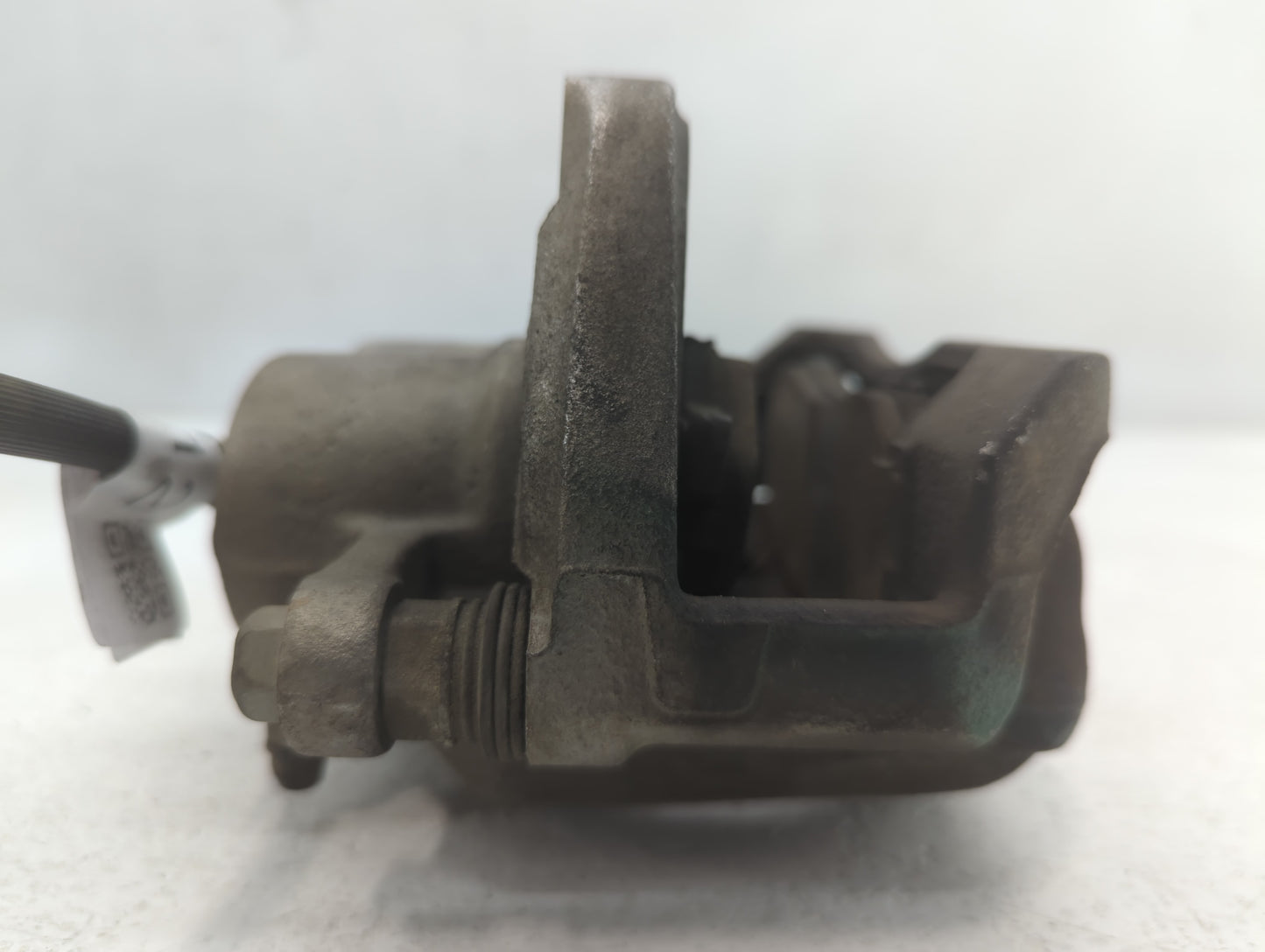 2019 Honda Odyssey Front Driver Left Brake Caliper - Oemusedautoparts1.com