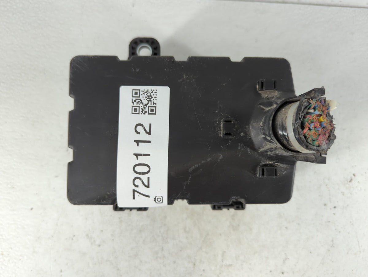 2018-2019 Honda Odyssey Fusebox Fuse Box Panel Relay Module P/N:71471-4924-30 Fits Fits 2018 2019 OEM Used Auto Parts - Oemu