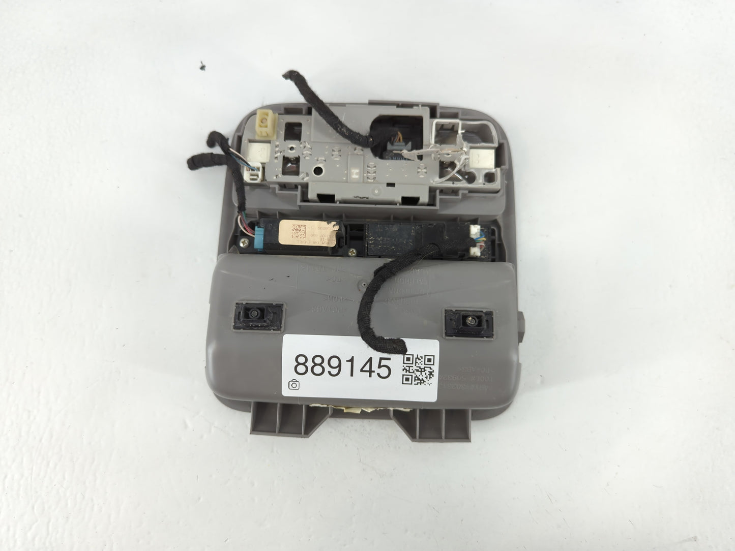 2019 Honda Odyssey Overhead Roof Console 889145 - Oemusedautoparts1.com