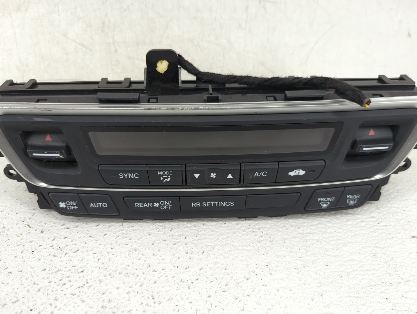 2019-2021 Honda Passport Climate Control Module Temperature AC/Heater Replacement P/N:79600TGSA412M1 Fits Fits 2019 2020 202