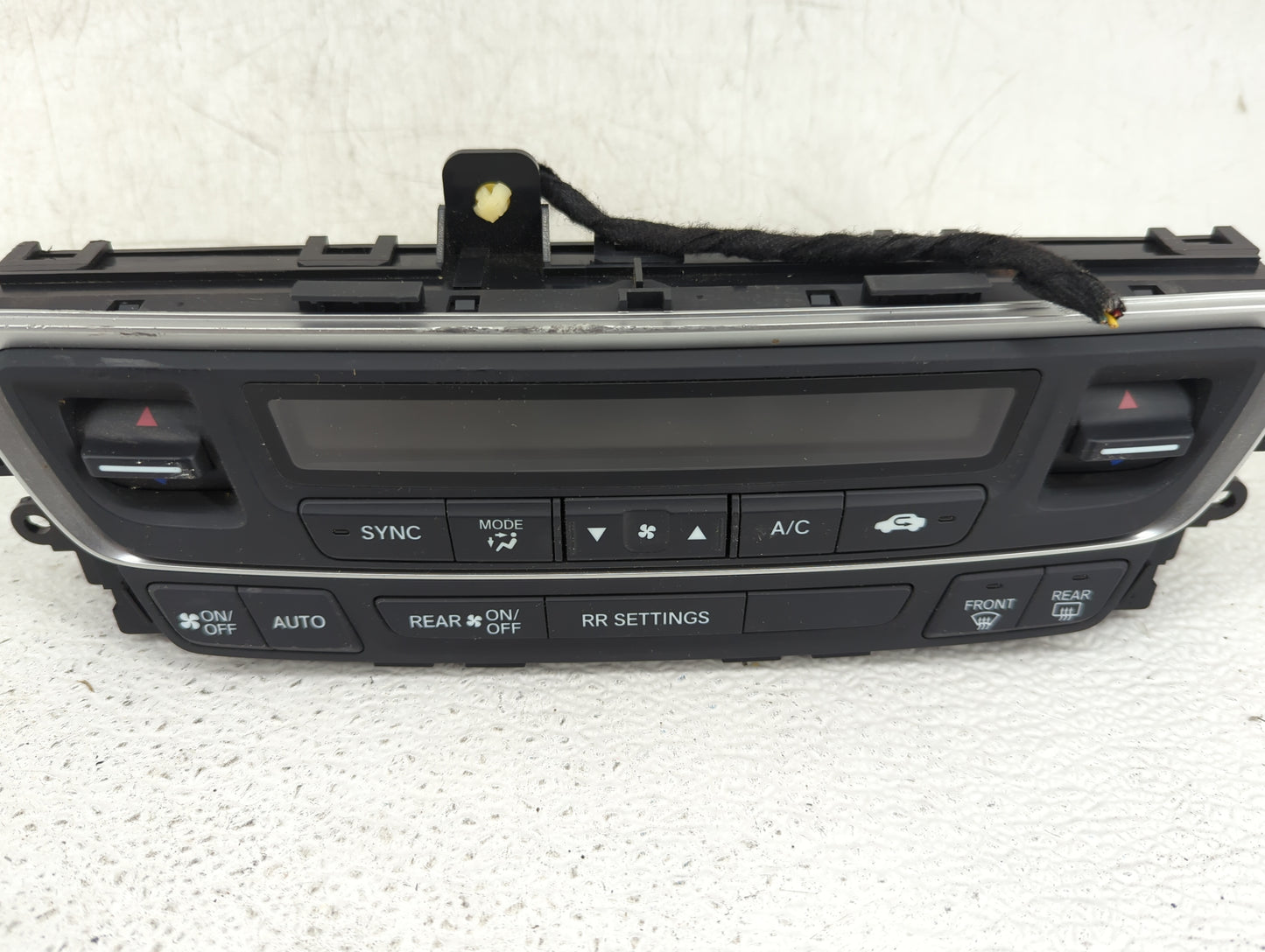 2019-2021 Honda Passport Climate Control Module Temperature AC/Heater Replacement P/N:79600TGSA412M1 Fits Fits 2019 2020 202