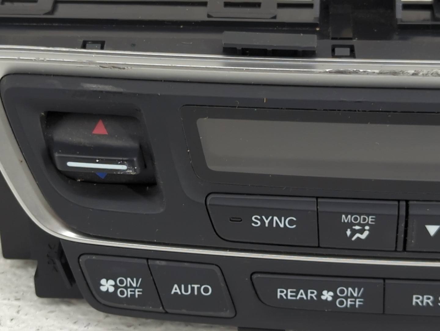 2019-2021 Honda Passport Climate Control Module Temperature AC/Heater Replacement P/N:79600TGSA412M1 Fits Fits 2019 2020 202
