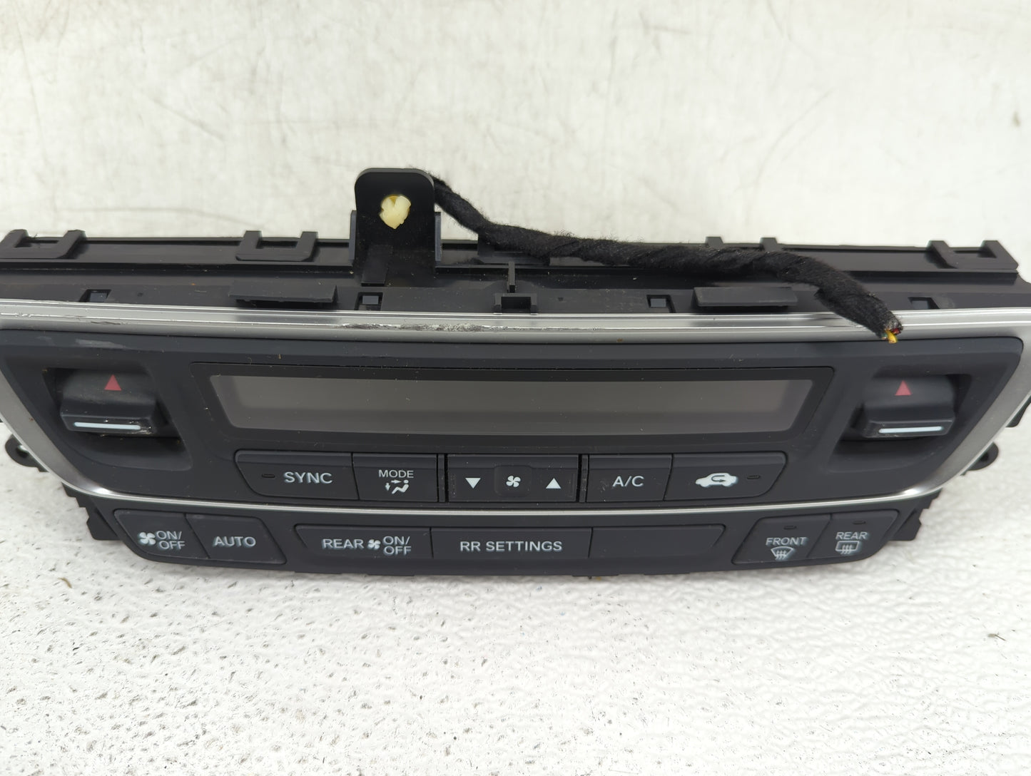 2019-2021 Honda Passport Climate Control Module Temperature AC/Heater Replacement P/N:79600TGSA412M1 Fits Fits 2019 2020 202