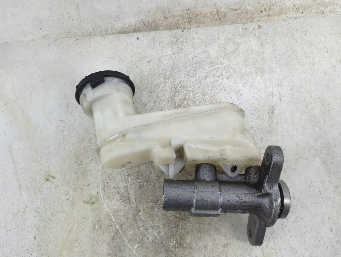 2019-2022 Honda Passport Brake Master Cylinder - Oemusedautoparts1.com