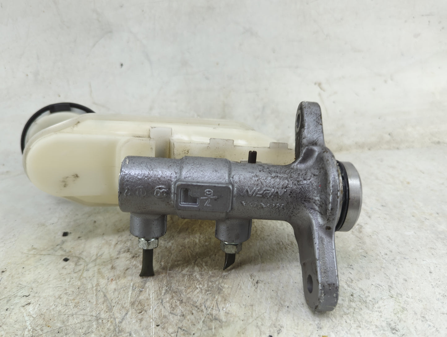 2019-2022 Honda Passport Brake Master Cylinder - Oemusedautoparts1.com