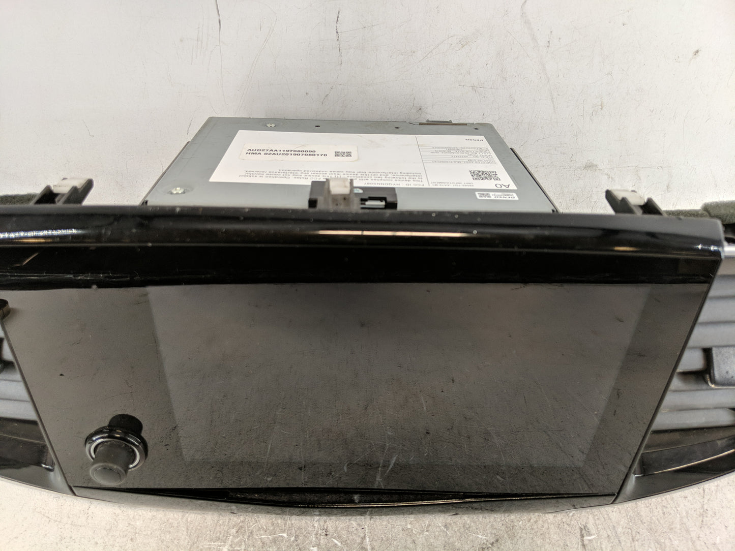 2016-2020 Honda Pilot Radio AM FM Cd Player Receiver Replacement P/N:39540-TG7-AA15-M1 Fits Fits 2016 2017 2018 2019 2020 OE