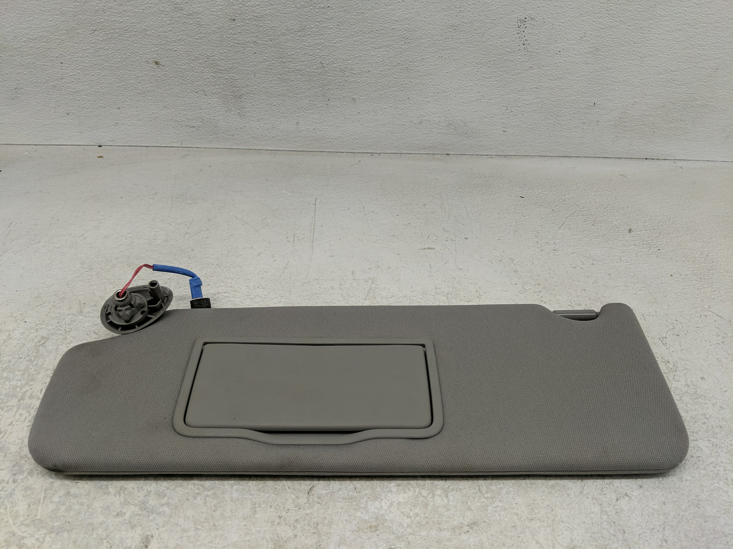 2016-2022 Honda Pilot Sun Visor Shade Replacement Driver Left Mirror Fits Fits 2016 2017 2018 2019 2020 2021 2022 OEM Used A