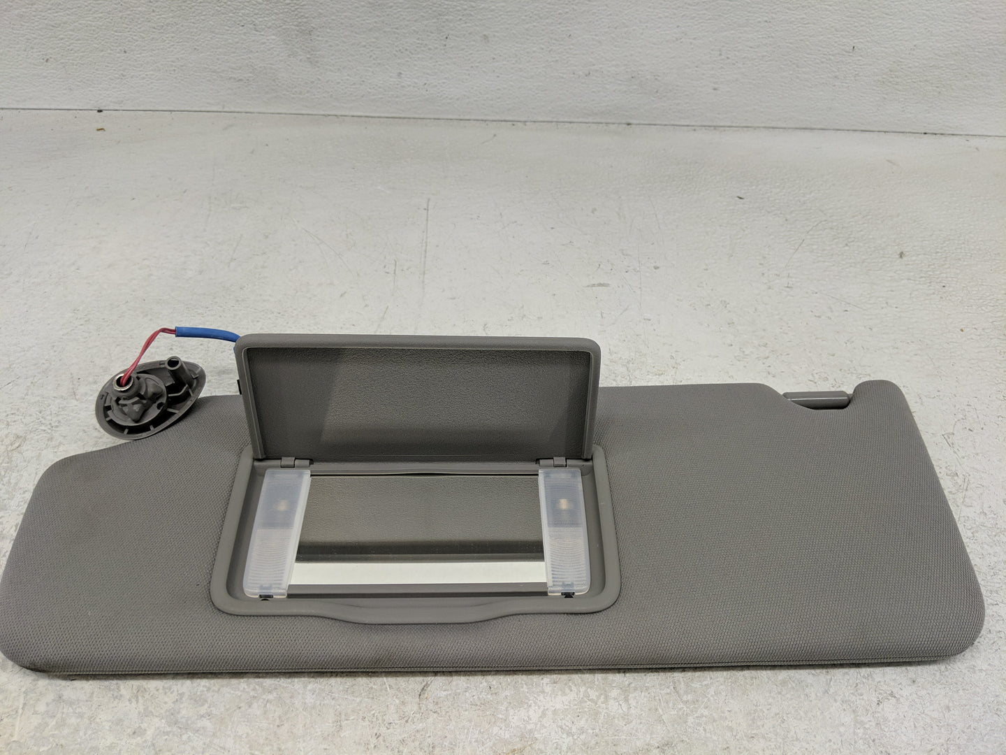 2016-2022 Honda Pilot Sun Visor Shade Replacement Driver Left Mirror Fits Fits 2016 2017 2018 2019 2020 2021 2022 OEM Used A