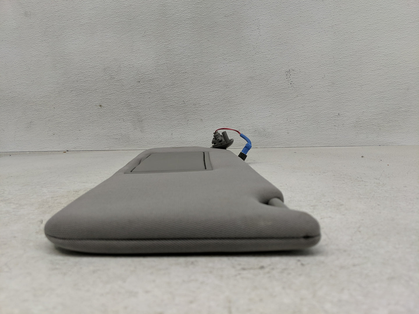 2016-2022 Honda Pilot Sun Visor Shade Replacement Driver Left Mirror Fits Fits 2016 2017 2018 2019 2020 2021 2022 OEM Used A