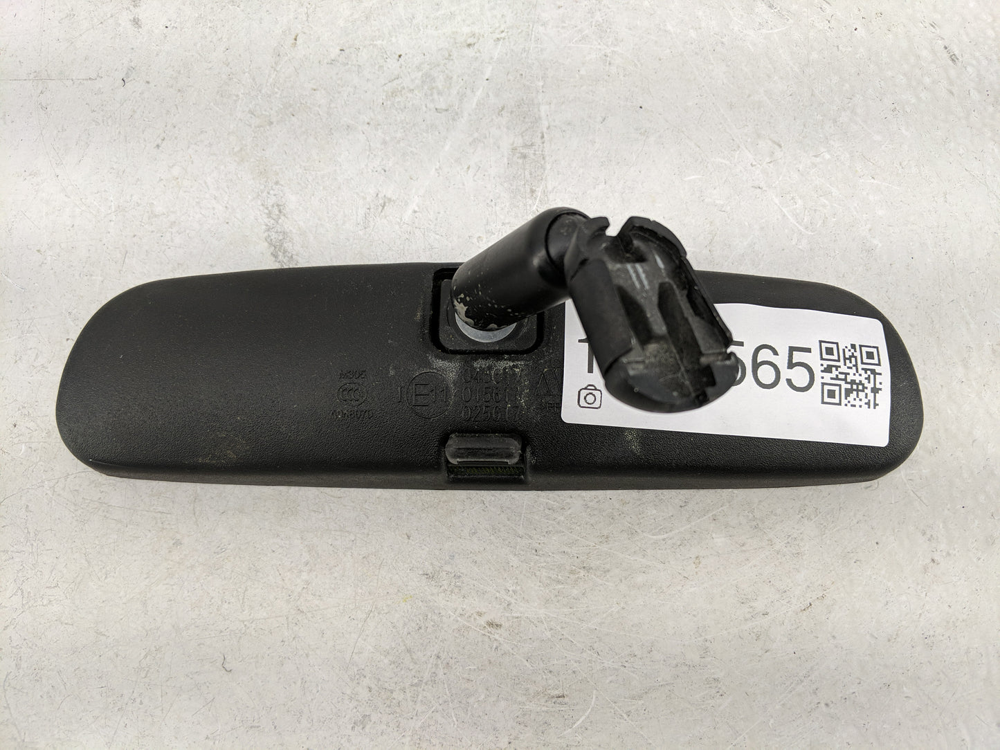 2009-2022 Honda Pilot Interior Rear View Mirror Replacement OEM P/N:E11015617 Fits OEM Used Auto Parts - Oemusedautoparts1.c