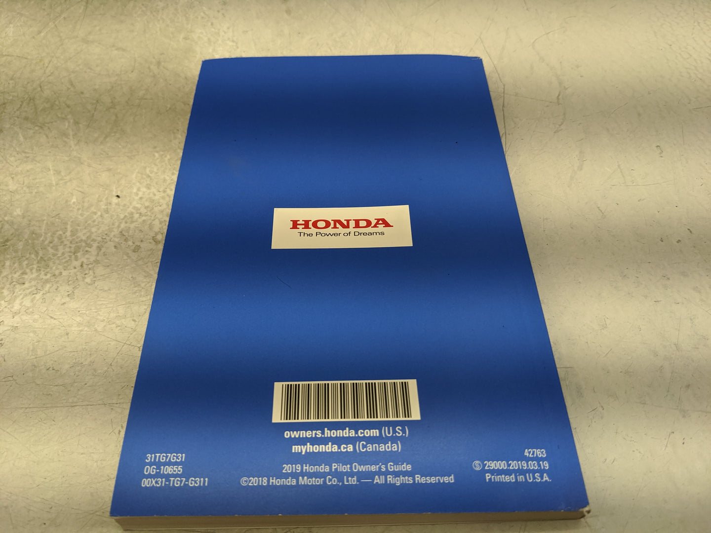 2019 Honda Pilot Owners Manual Book Guide P/N:00X31-TG7-G311 OEM Used Auto Parts - Oemusedautoparts1.com