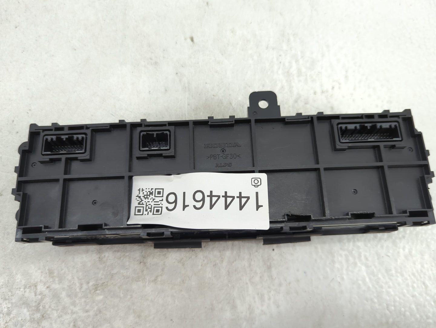 2019-2020 Honda Pilot Climate Control Module Temperature AC/Heater Replacement P/N:79600TG7A932M1 Fits Fits 2019 2020 OEM Us