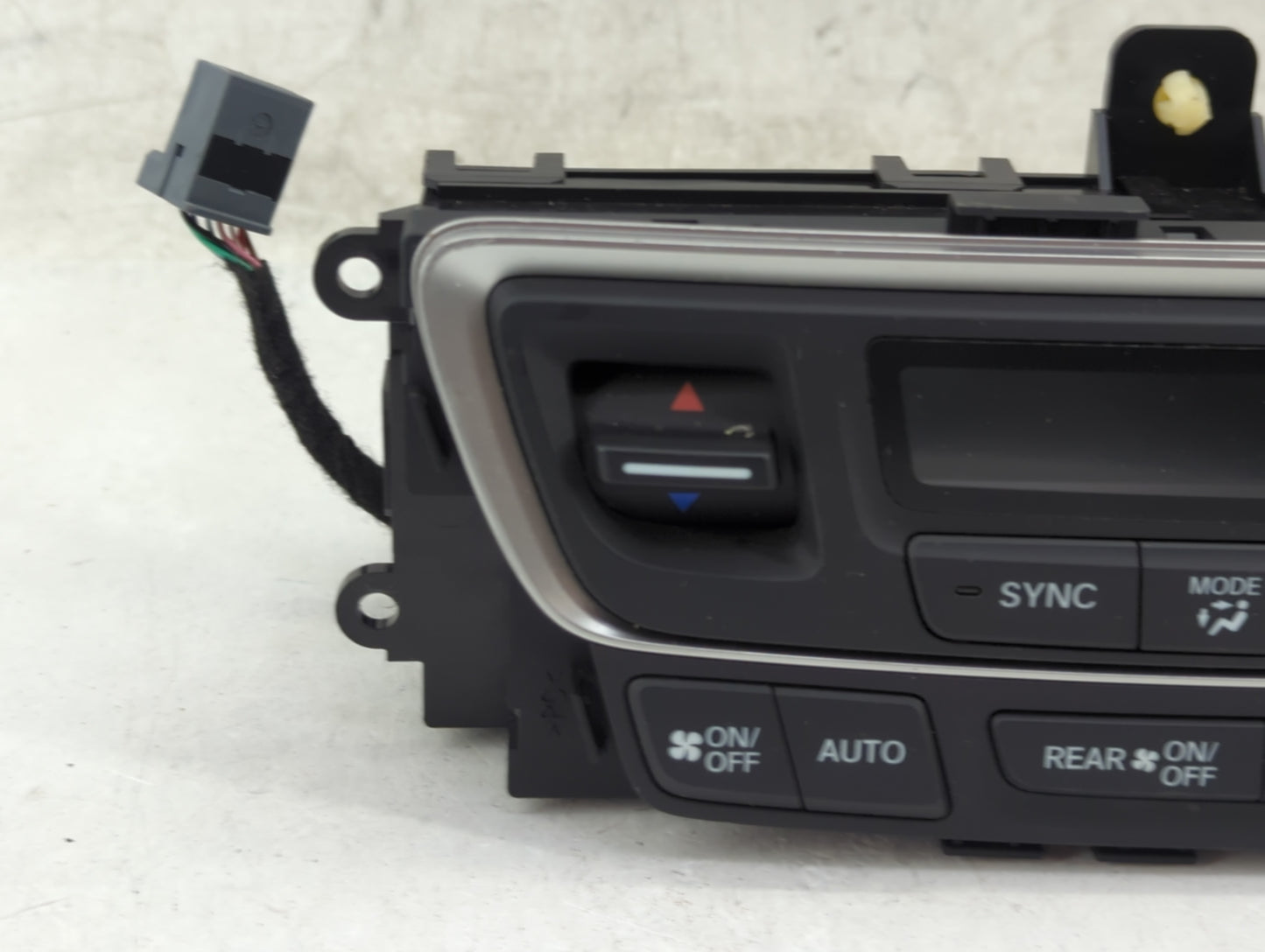 2019-2020 Honda Pilot Climate Control Module Temperature AC/Heater Replacement P/N:79600TG7A932M1 SANWA2A542D Fits Fits 2019