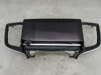 compare product 2019 Honda Pilot Information Display Screen 1472965