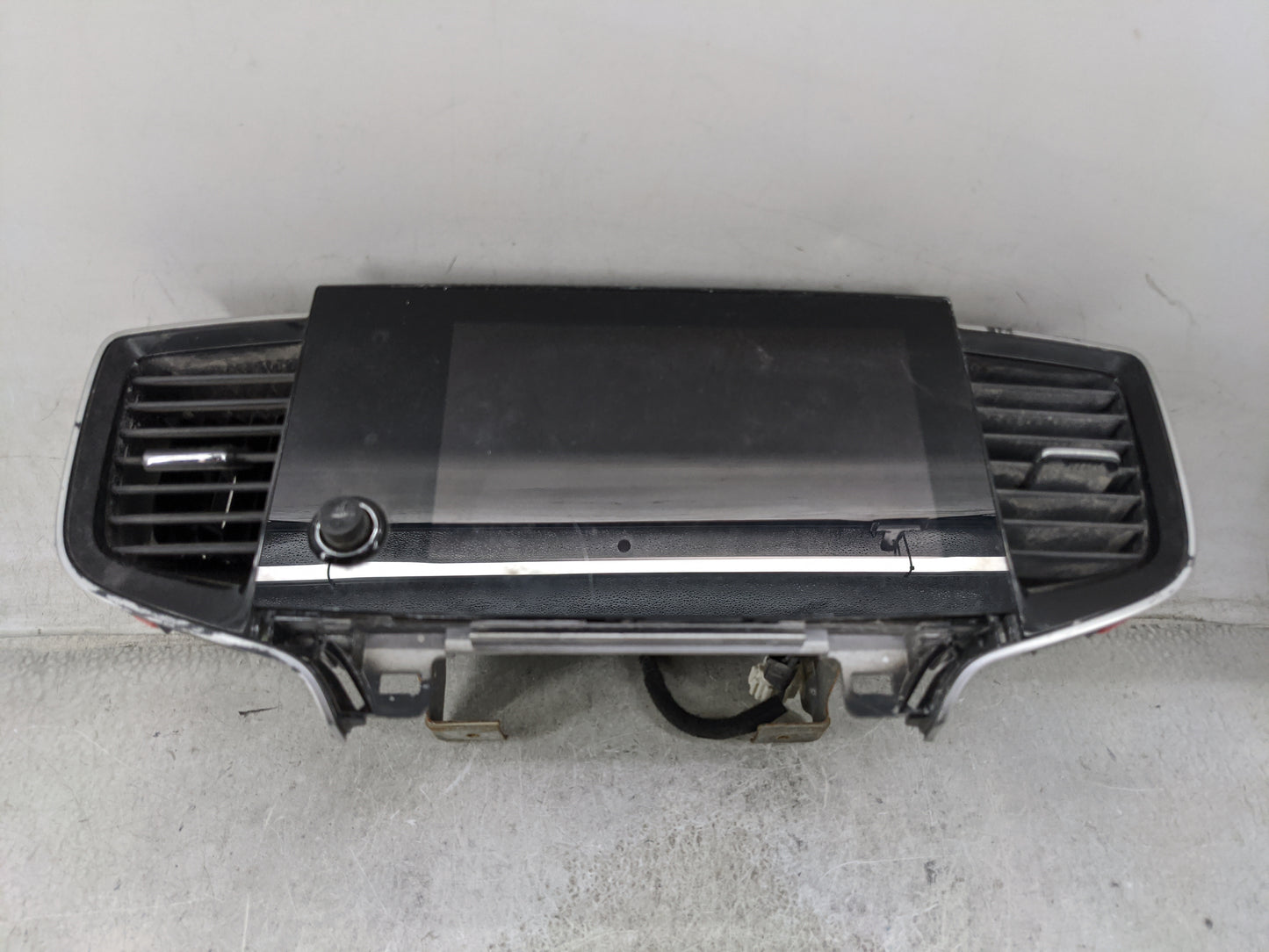 2016-2019 Honda Pilot Radio AM FM Cd Player Receiver Replacement P/N:39540-TG8-AC14-M1 TN468700-6033 Fits Fits 2016 2017 201