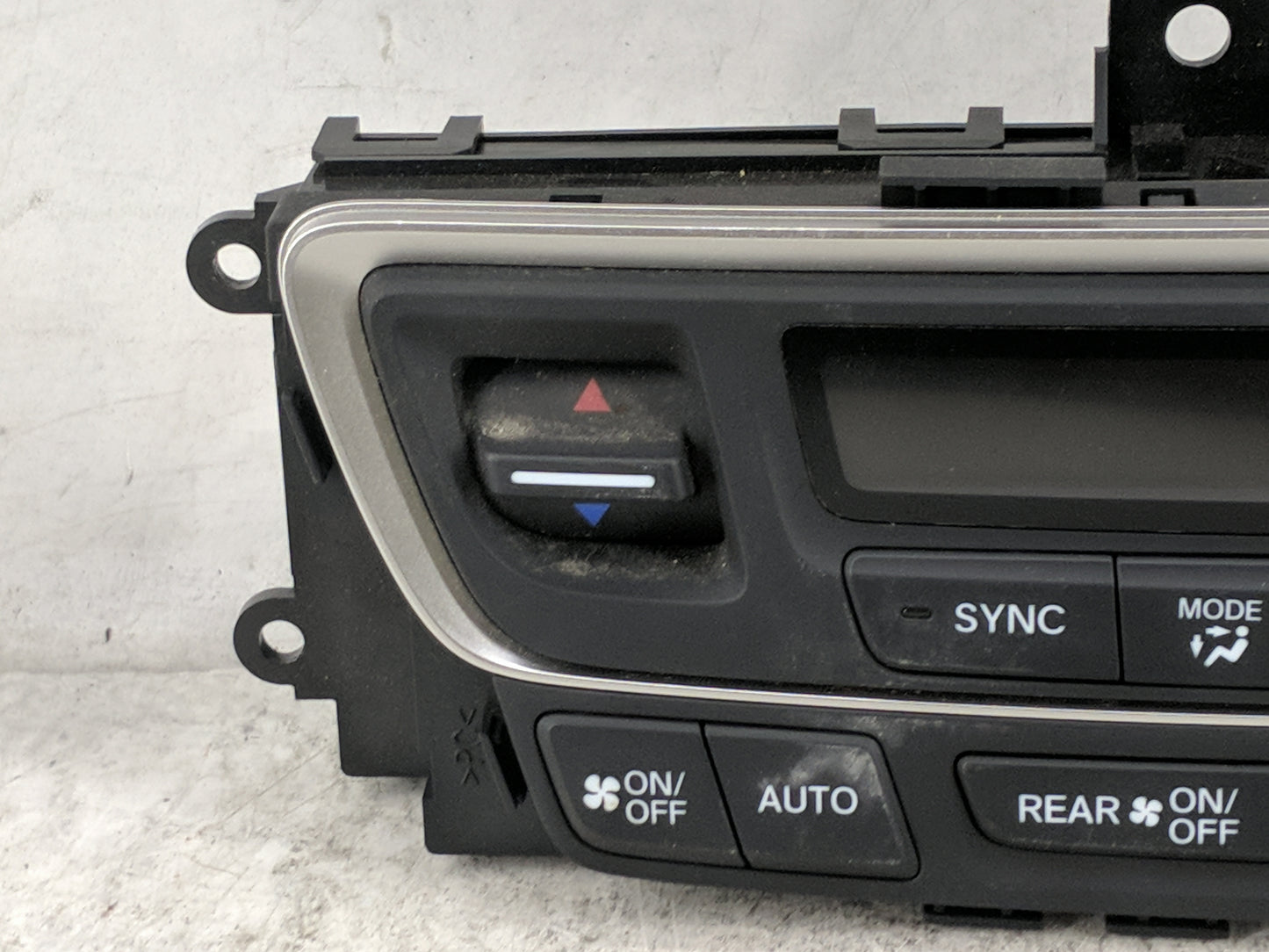 2019-2020 Honda Pilot Climate Control Module Temperature AC/Heater Replacement P/N:79600TG7A932M1 SANWA2A542D Fits Fits 2019