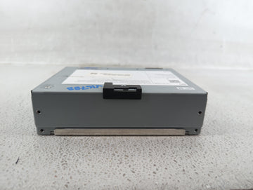 2016-2019 Honda Pilot Am Fm Cd Player Radio Receiver - Oemusedautoparts1.com