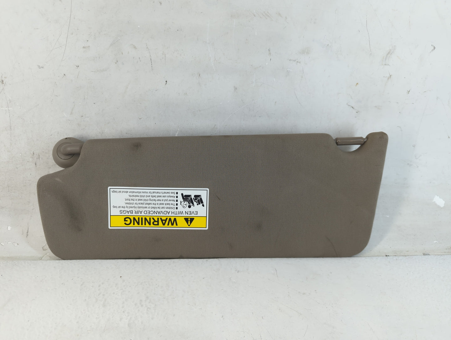 2017-2019 Honda Ridgeline Sun Visor Shade Replacement Passenger Right Mirror Fits Fits 2017 2018 2019 OEM Used Auto Parts - 