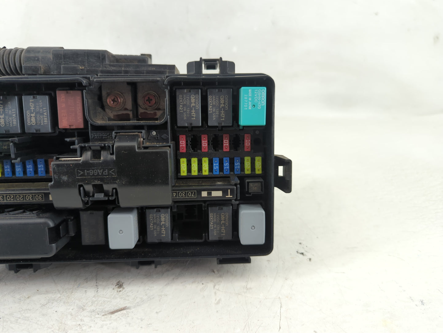2017-2019 Honda Ridgeline Fusebox Fuse Box Panel Relay Module Fits Fits 2017 2018 2019 OEM Used Auto Parts - Oemusedautopart