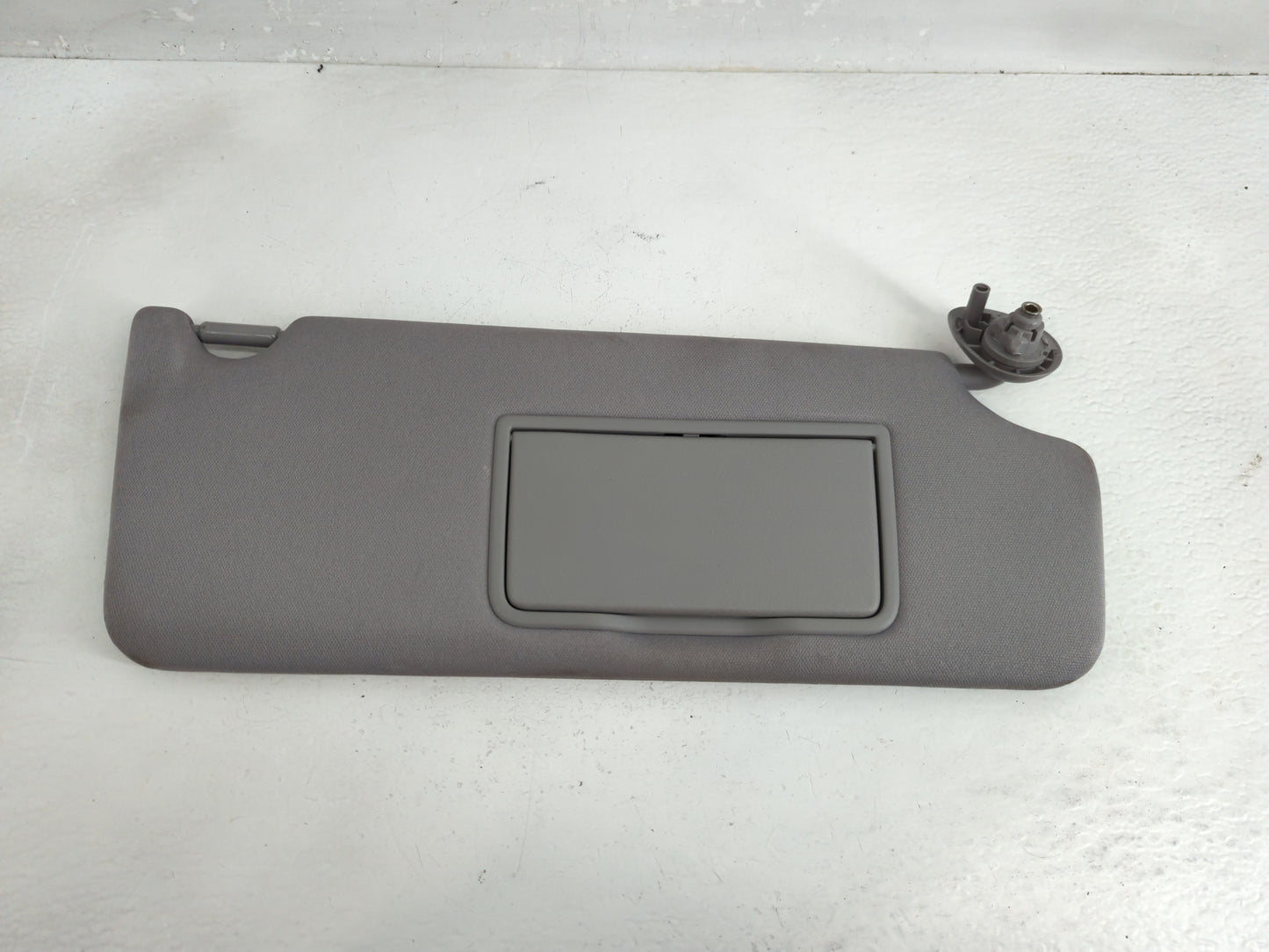 2017-2019 Honda Ridgeline Sun Visor Shade Replacement Passenger Right Mirror Fits Fits 2017 2018 2019 OEM Used Auto Parts - 