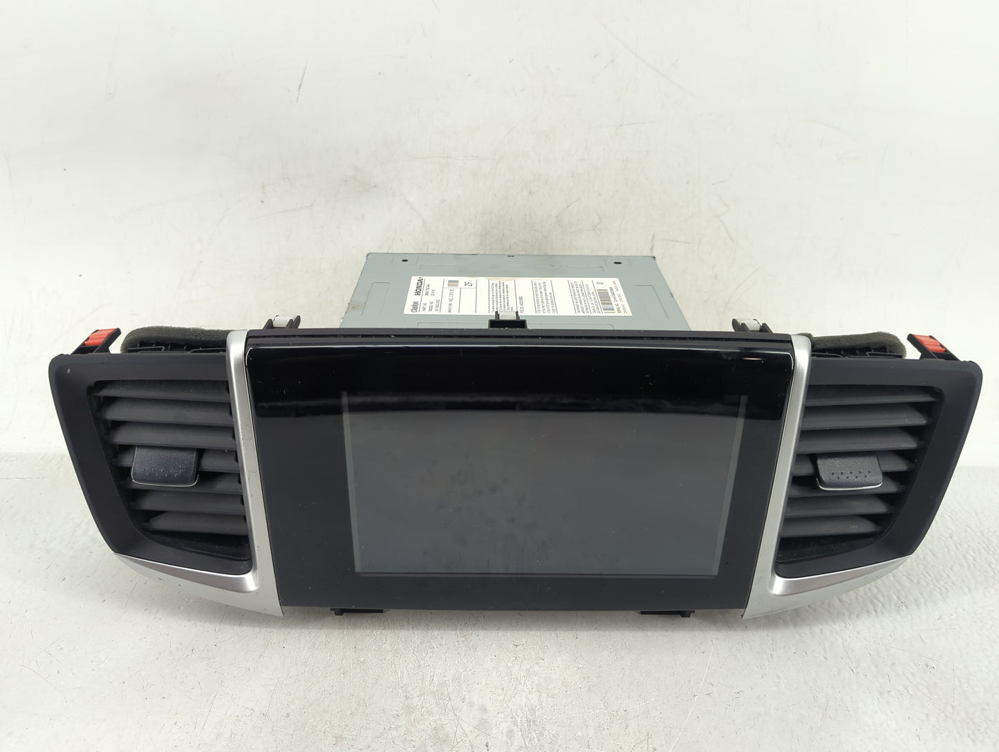 2019 Honda Ridgeline Radio AM FM Cd Player Receiver Replacement Fits OEM Used Auto Parts - Oemusedautoparts1.com
