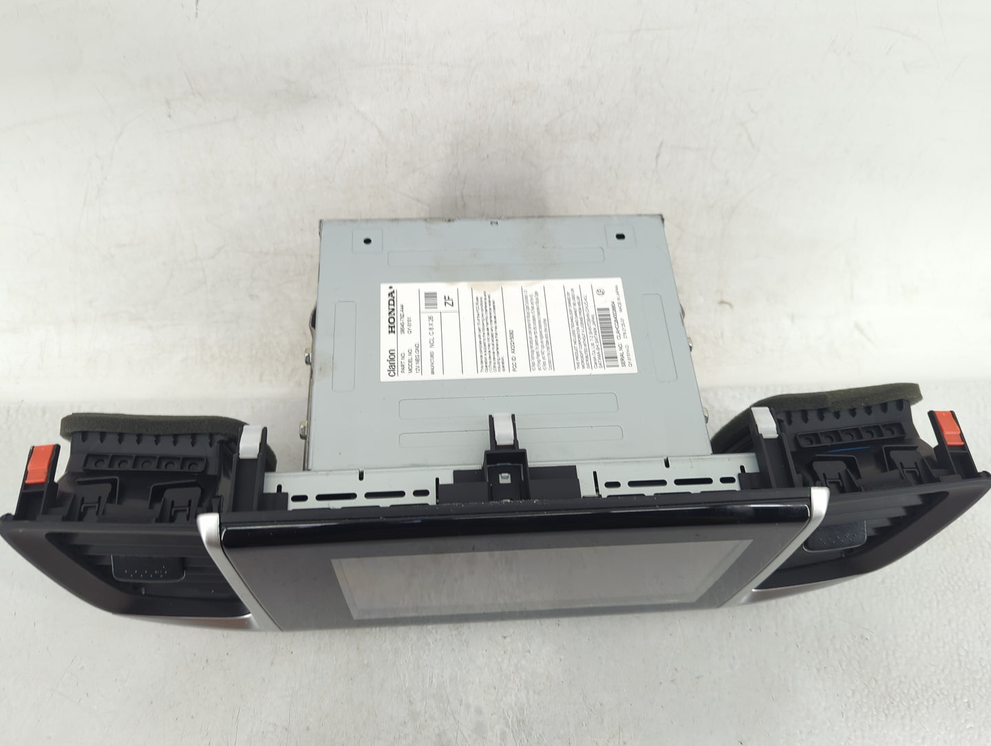 2019 Honda Ridgeline Radio AM FM Cd Player Receiver Replacement Fits OEM Used Auto Parts - Oemusedautoparts1.com