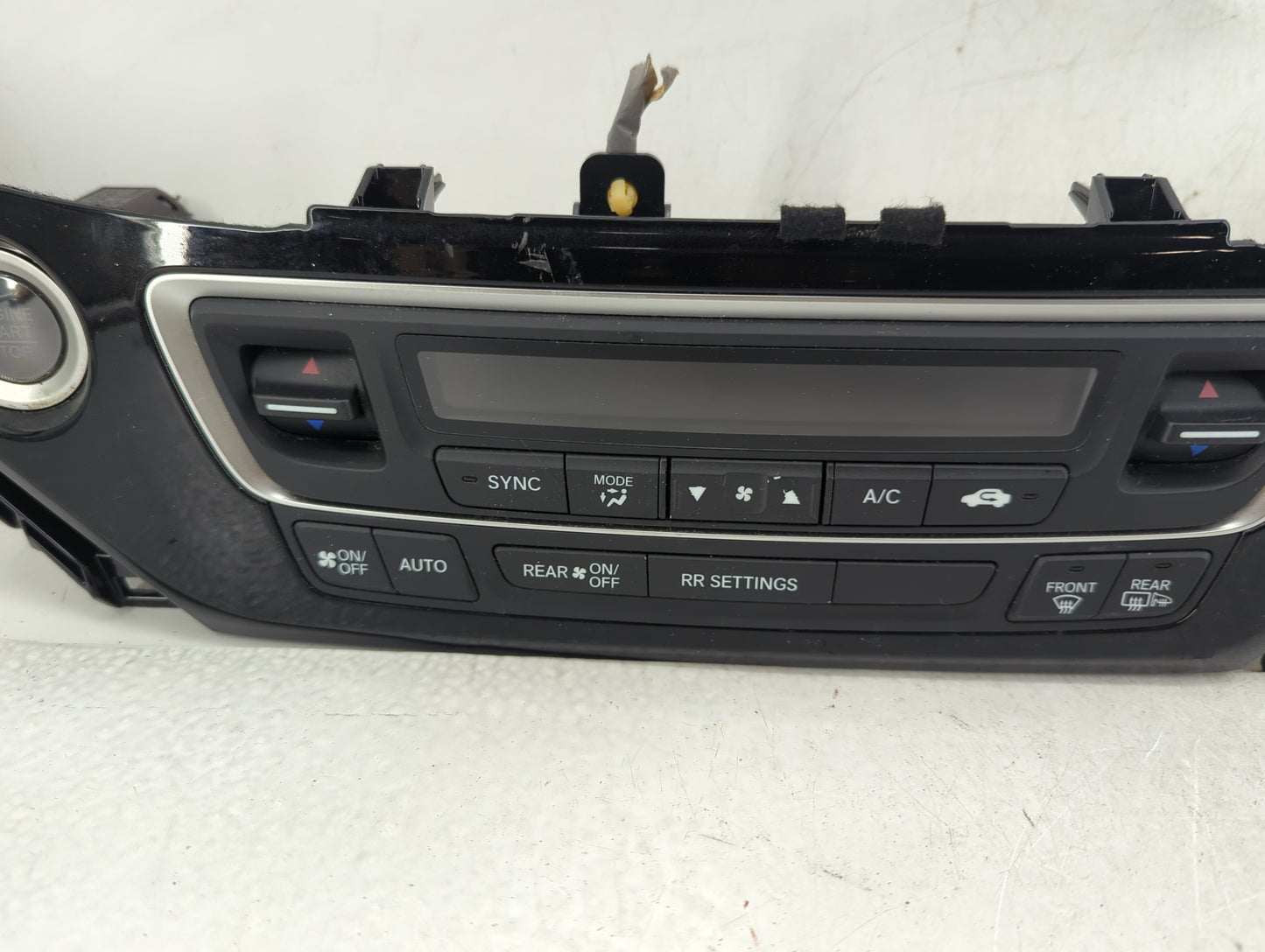 2017-2019 Honda Ridgeline Climate Control Module Temperature AC/Heater Replacement P/N:77220-TG7-A0 Fits Fits 2017 2018 2019