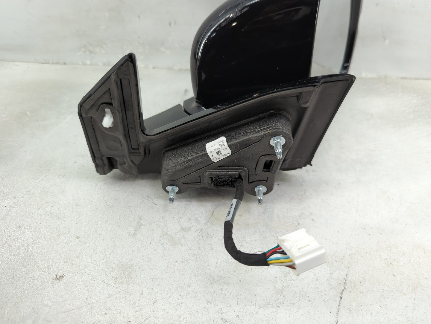 2017-2020 Honda Ridgeline Passenger Side View Mirror - Right Door Mirror OEM Used - Oemusedautoparts1.com