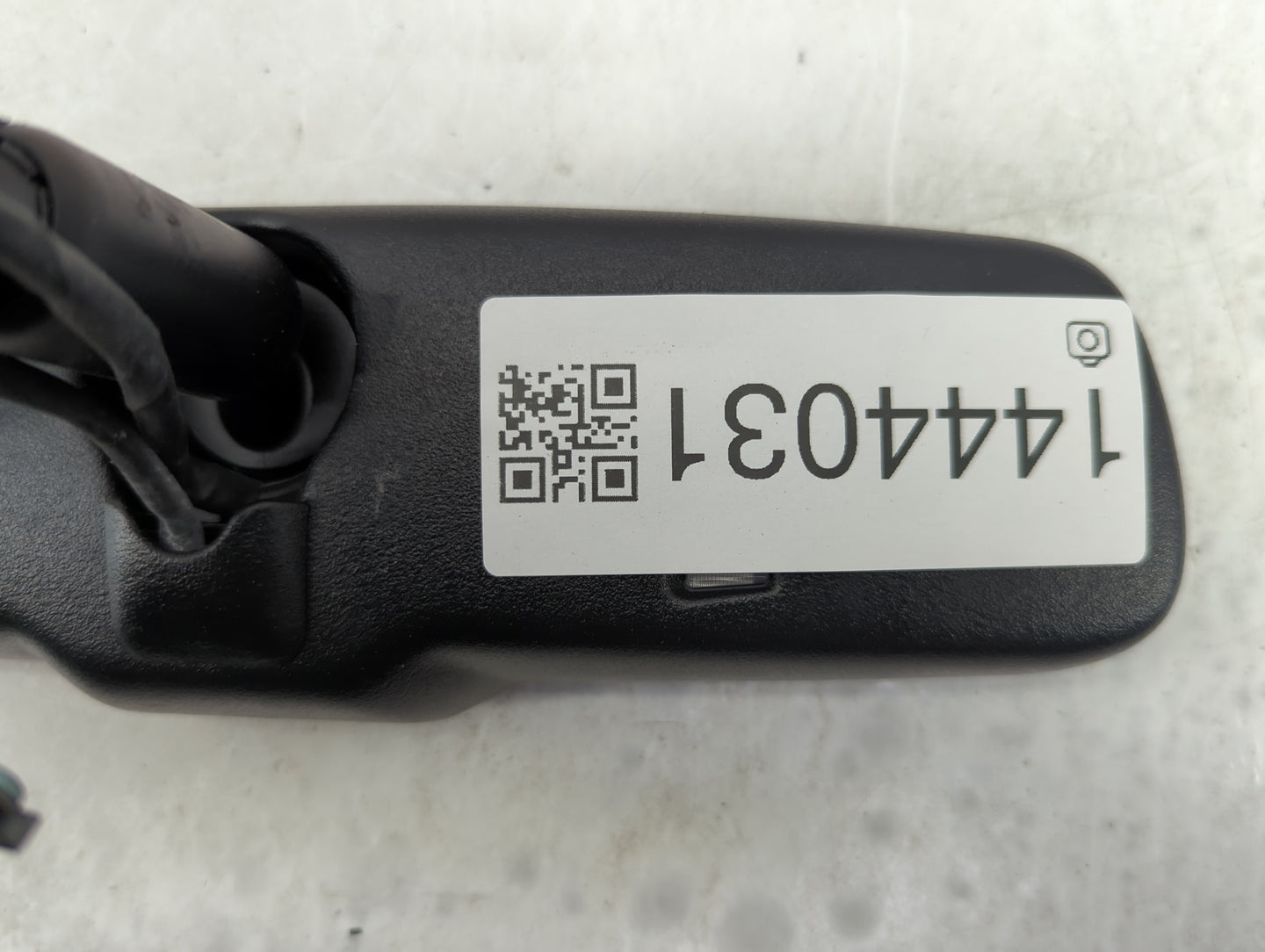 2017-2019 Honda Ridgeline Interior Rear View Mirror Replacement OEM Fits Fits 2016 2017 2018 2019 OEM Used Auto Parts - Oemu