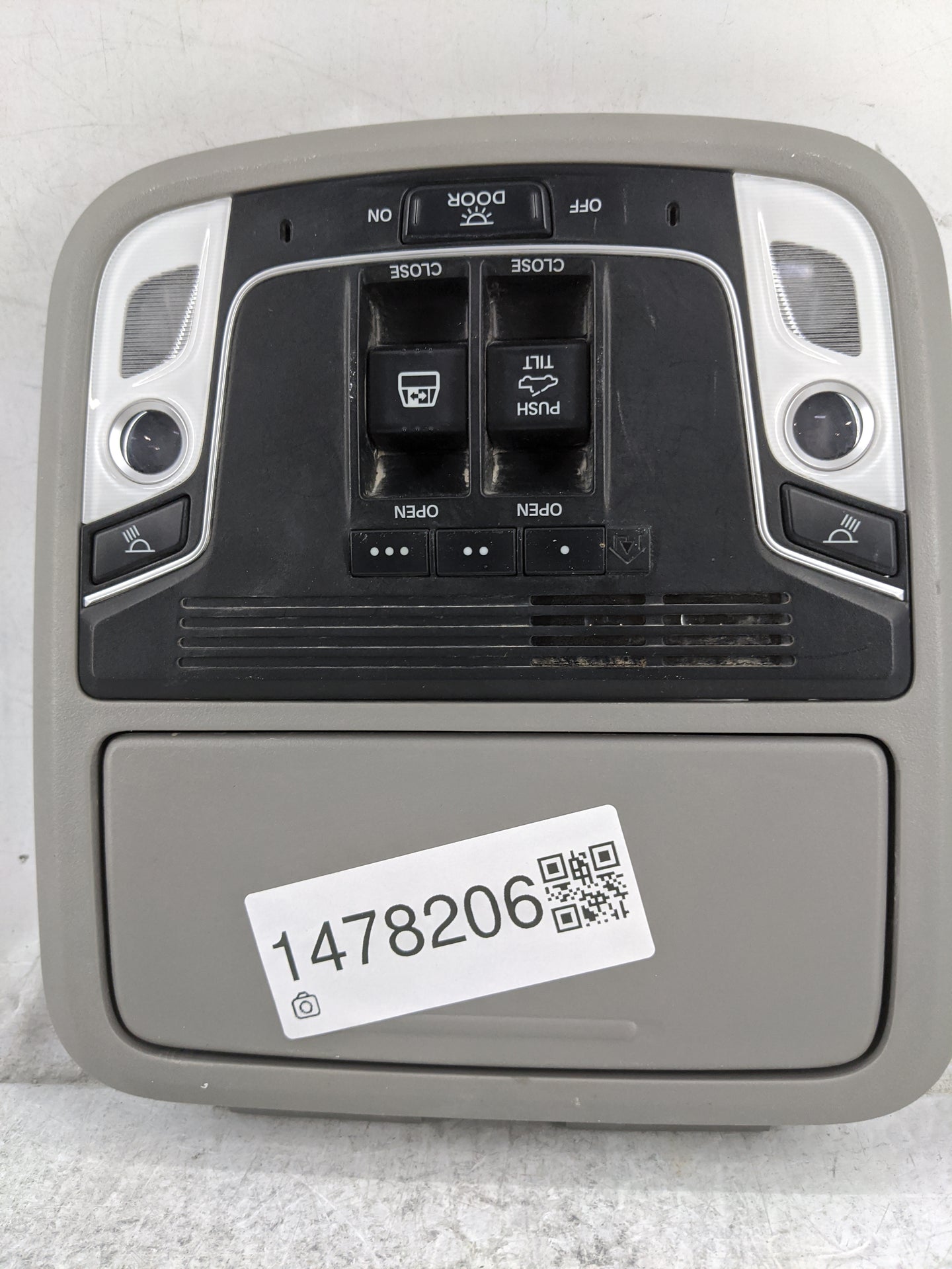 2017-2020 Honda Ridgeline Overhead Roof Console Tan - Oemusedautoparts1.com