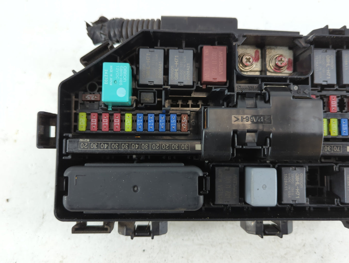2017-2019 Honda Ridgeline Fusebox Fuse Box Panel Relay Module P/N:380RD037EY 180419 T6Z A010 A0 Fits Fits 2017 2018 2019 OEM