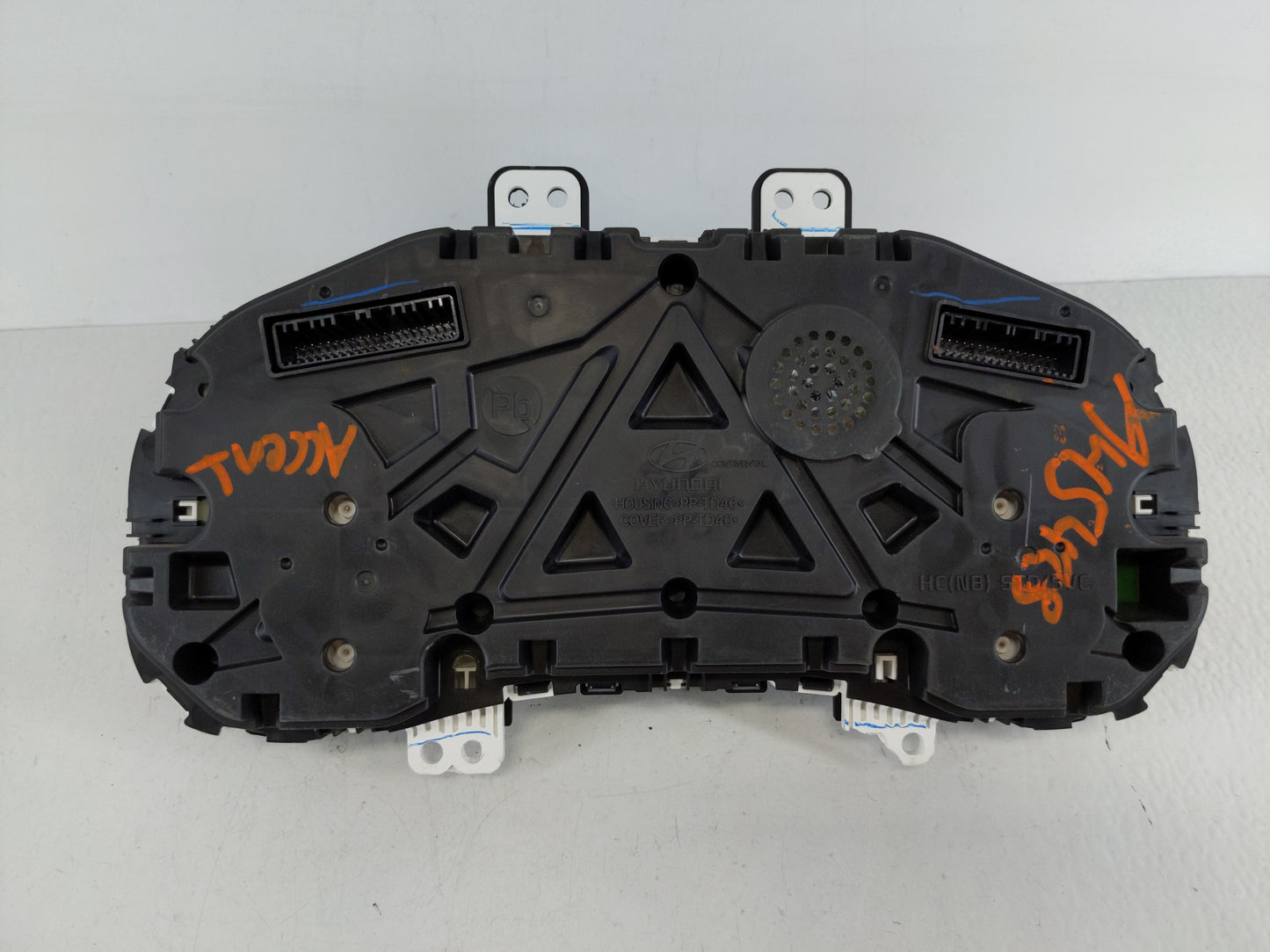 2019-2022 Hyundai Accent Instrument Cluster Speedometer Gauges P/N:94001-J0160 Fits Fits 2019 2020 2021 2022 OEM Used Auto P