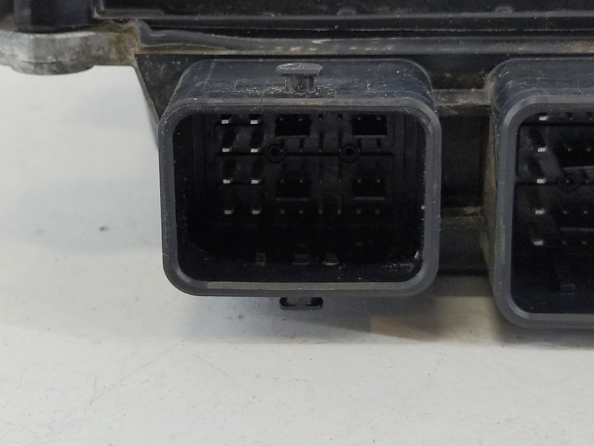 2019 Hyundai Accent PCM Engine Control Computer ECU ECM PCU OEM P/N:22765AL733 OEM Used Auto Parts - Oemusedautoparts1.com