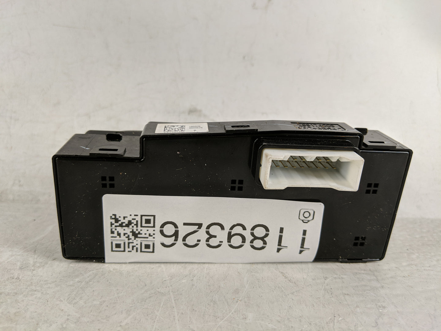 2018-2022 Hyundai Accent Master Power Window Switch Replacement Driver Side Left P/N:180926 299174009 Fits OEM Used Auto Par