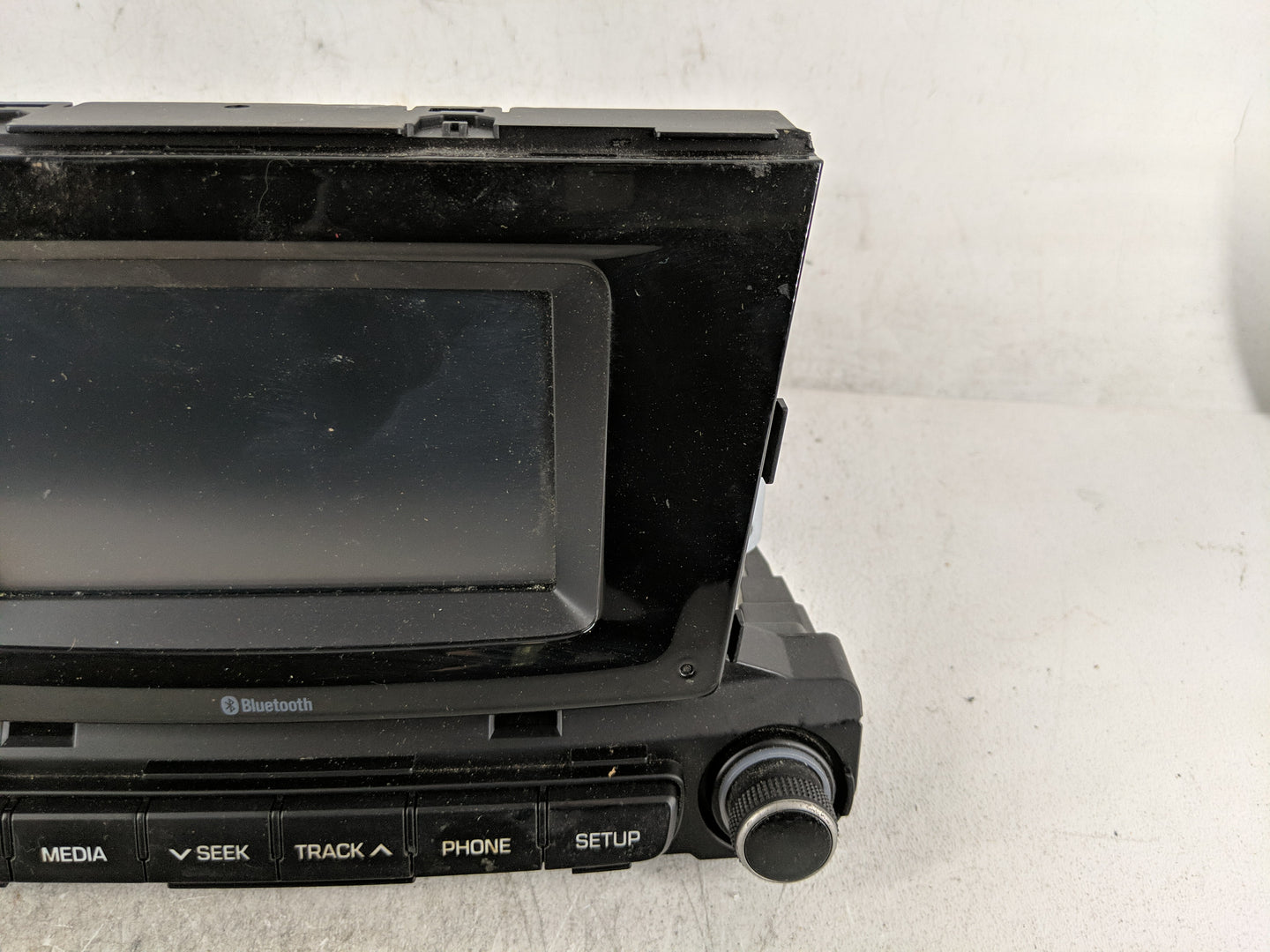 2018-2022 Hyundai Accent Radio AM FM Cd Player Receiver Replacement P/N:96180-J0060URD Fits Fits 2018 2019 2020 2021 2022 OE