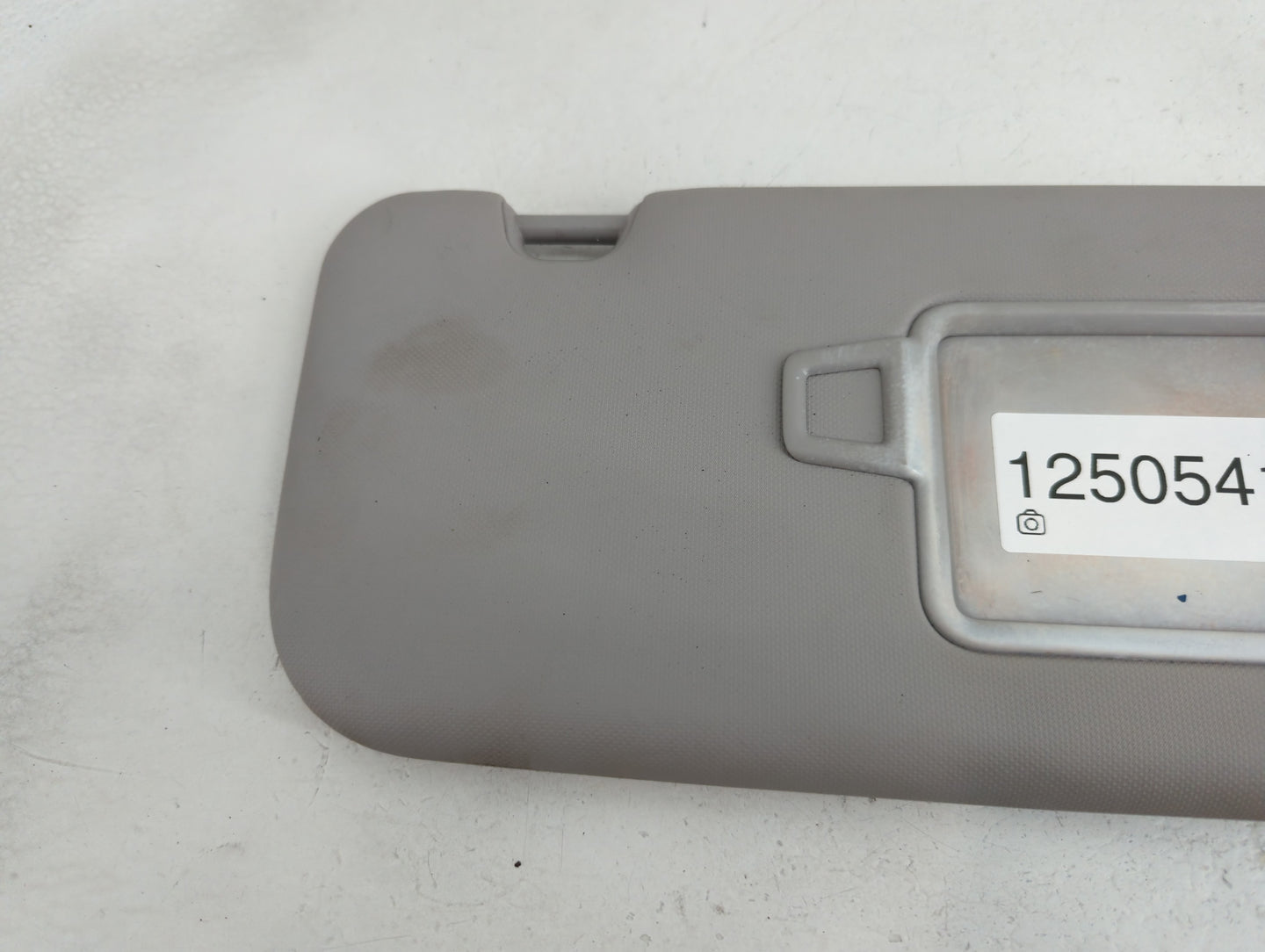 2018-2022 Hyundai Accent Sun Visor Shade Replacement Passenger Right Mirror Fits Fits 2018 2019 2020 2021 2022 OEM Used Auto
