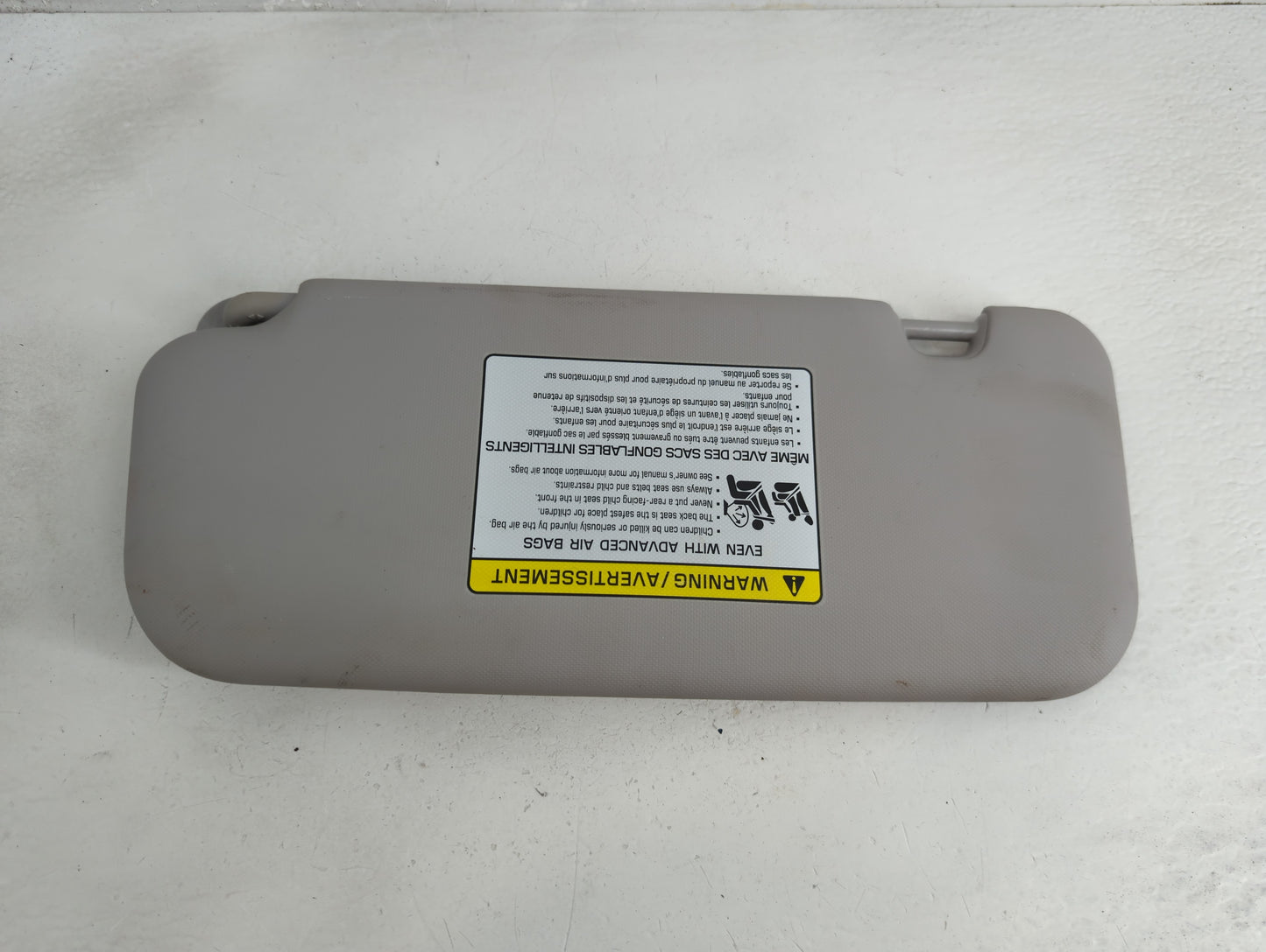 2018-2022 Hyundai Accent Sun Visor Shade Replacement Passenger Right Mirror Fits Fits 2018 2019 2020 2021 2022 OEM Used Auto
