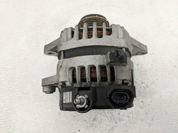 2018-2019 Hyundai Accent Alternator Replacement Generator Charging Assembly Engine OEM P/N:37300-2B970 2626125 Fits Fits 201