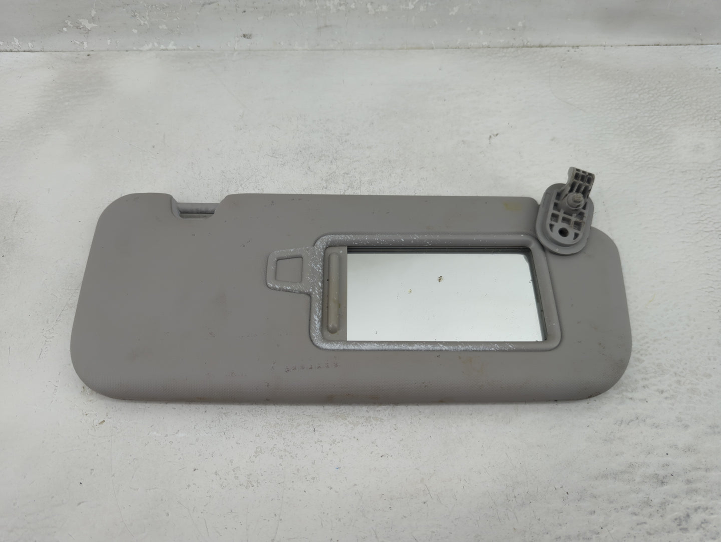 2018-2022 Hyundai Accent Sun Visor Shade Replacement Passenger Right Mirror Fits Fits 2018 2019 2020 2021 2022 OEM Used Auto