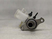 2018-2019 Hyundai Accent Brake Master Cylinder 1302368 - Oemusedautoparts1.com