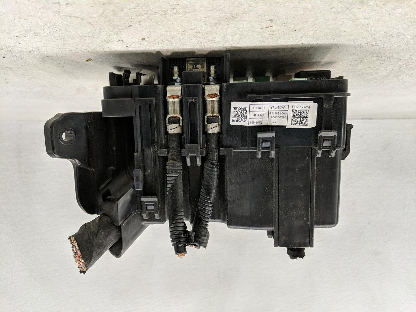 2018-2019 Hyundai Accent Fusebox Fuse Box Panel Relay Module P/N:91420 J0441 Fits Fits 2018 2019 OEM Used Auto Parts - Oemus