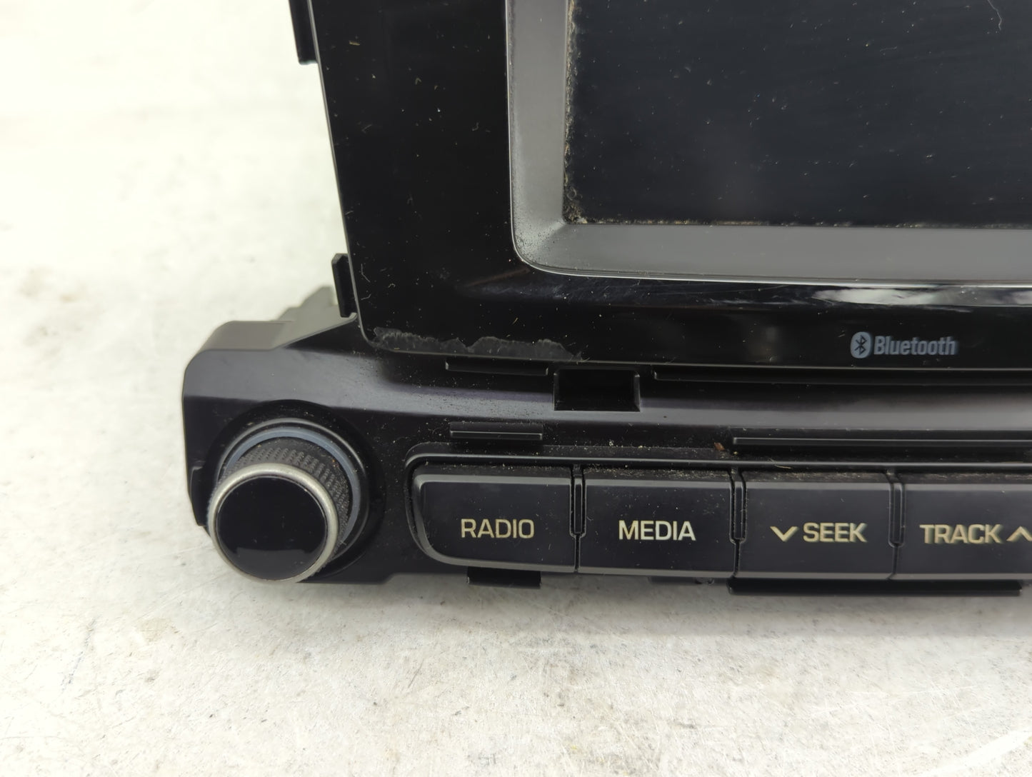 2018-2022 Hyundai Accent Radio AM FM Cd Player Receiver Replacement P/N:96180-J0060URD Fits Fits 2018 2019 2020 2021 2022 OE