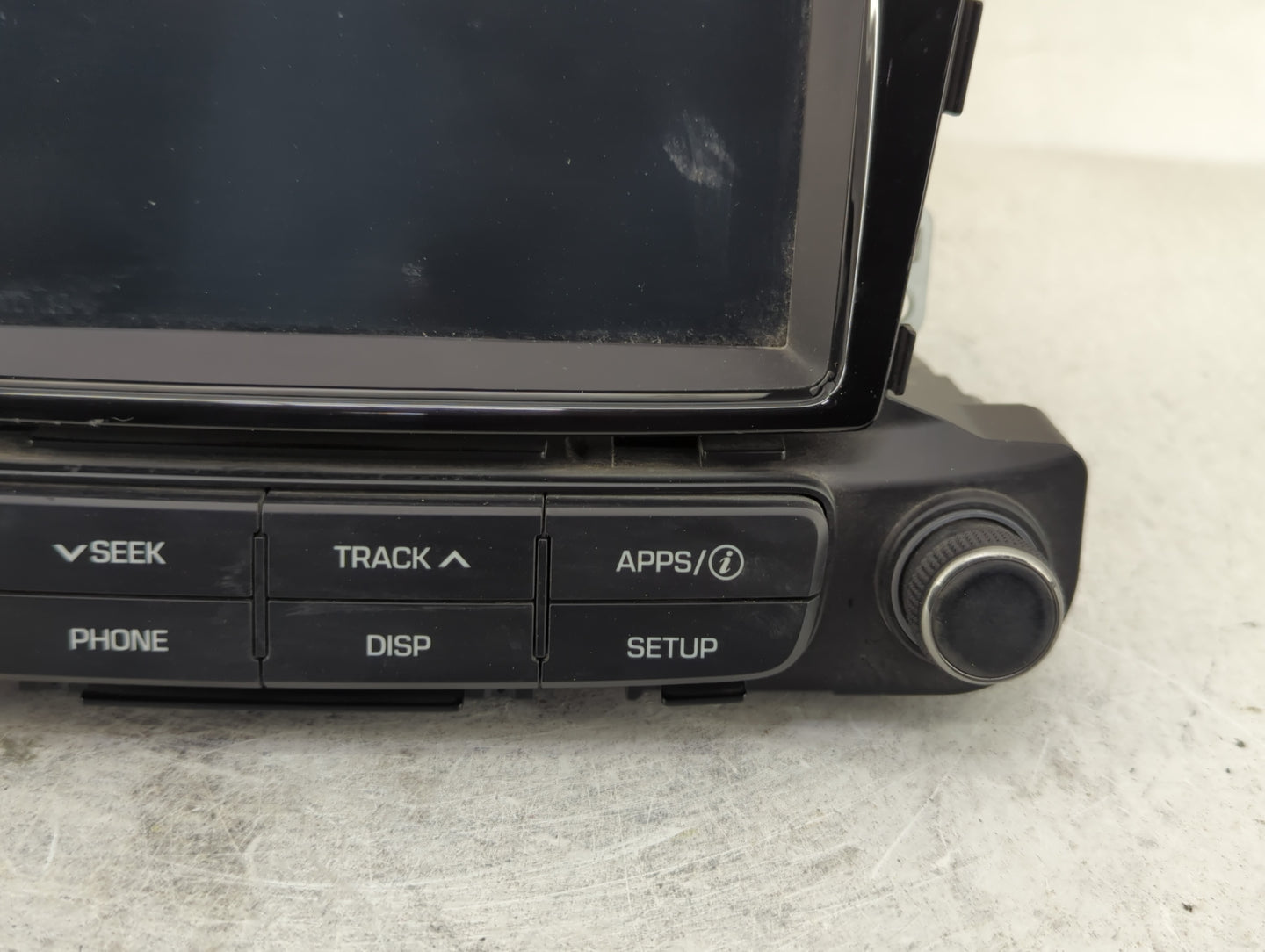 2018-2020 Hyundai Accent Radio AM FM Cd Player Receiver Replacement P/N:96160-J0100URD Fits Fits 2018 2019 2020 OEM Used Aut