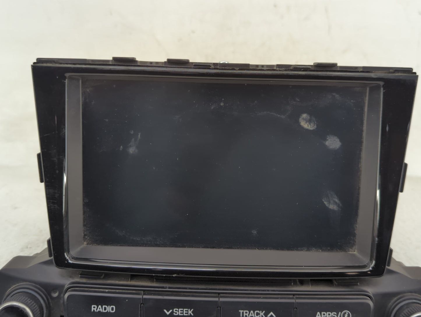 2018-2020 Hyundai Accent Radio AM FM Cd Player Receiver Replacement P/N:96160-J0100URD Fits Fits 2018 2019 2020 OEM Used Aut