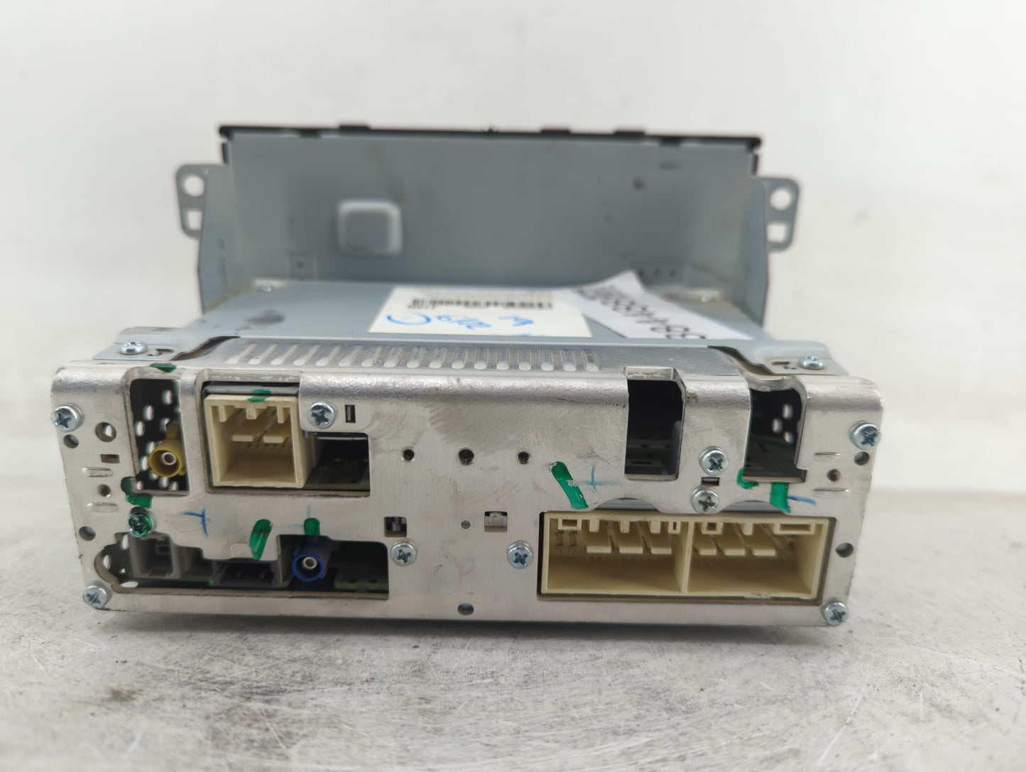 2018-2020 Hyundai Accent Radio AM FM Cd Player Receiver Replacement P/N:96160-J0100URD Fits Fits 2018 2019 2020 OEM Used Aut