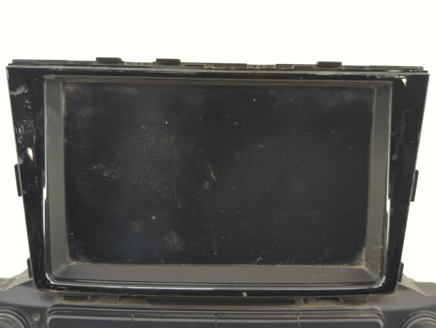 2018-2020 Hyundai Accent Radio AM FM Cd Player Receiver Replacement Fits Fits 2018 2019 2020 OEM Used Auto Parts - Oemusedau